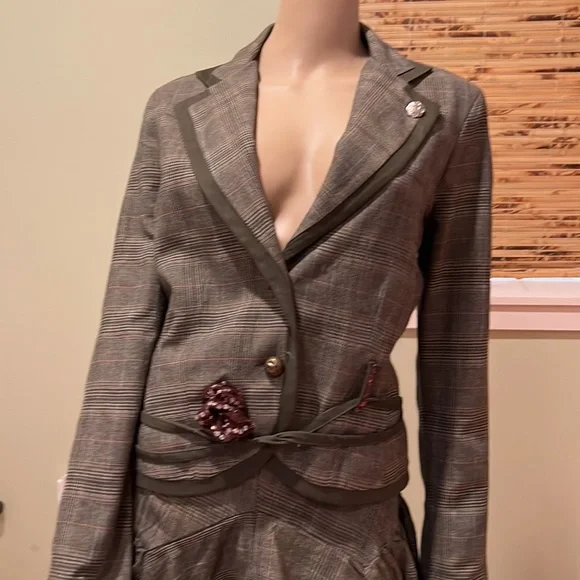 Rinascimento Italy Two Piece Set Consisting Of Skirt And Blazer 10 & 14 - Picture 4 of 16